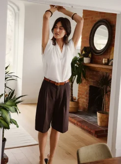 Flowy hammered Bermuda short
