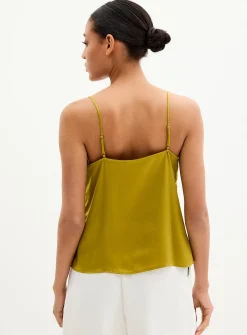 Flowy satiny cami