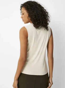 Flowy V-neck cami
