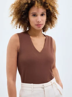 Flowy V-neck cami
