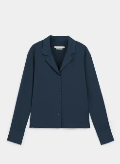 Fluid notched-collar shirt