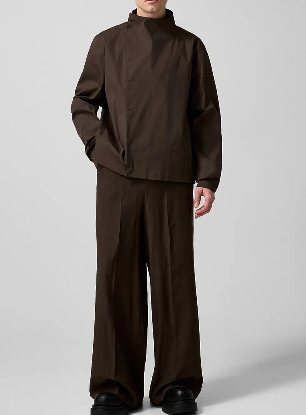 Fluid pure wool wide-leg pant