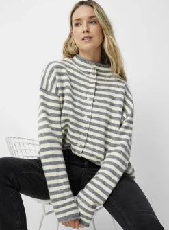 Funnel neck buttoned sweater