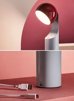 Geometric articulated portable lamp