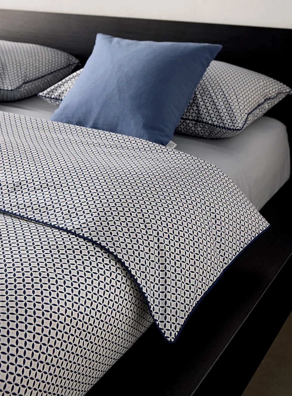 Geometric mosaic percale plus duvet cover set