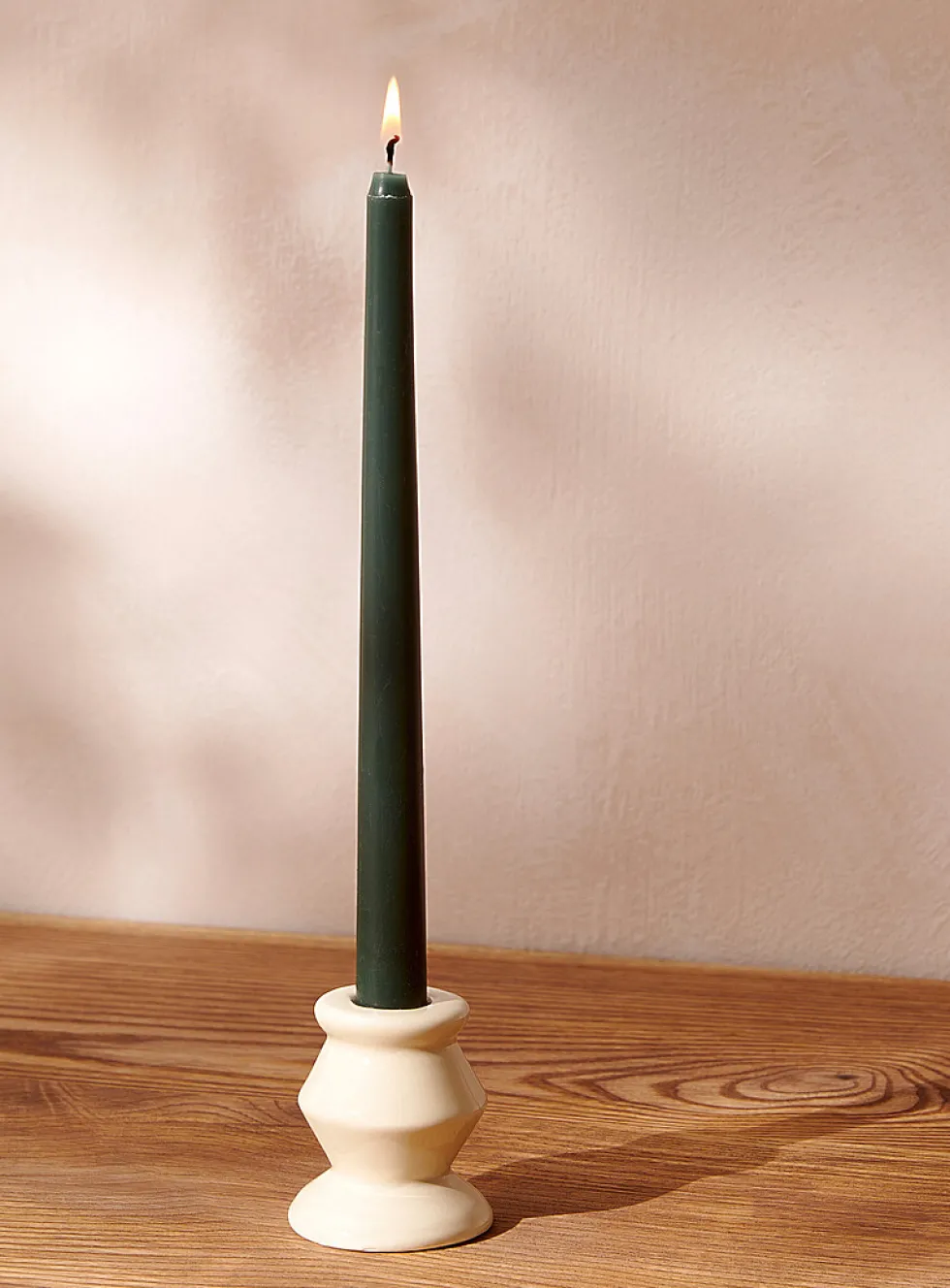 Glossy geometric candle holder
