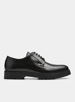 Glossy leather derby shoes