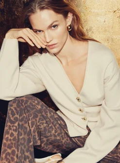 Golden buttons V-neck thick-knit cardigan