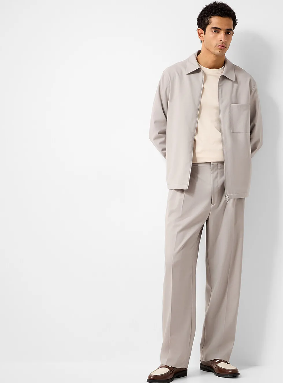 Greige double-pleated pant