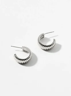 Grooved half-hoops