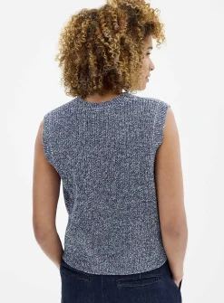 Heathered knit V-neck sweater vest