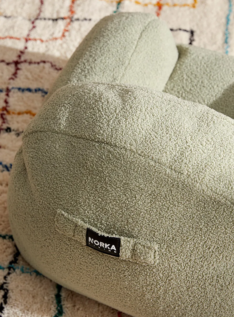 High-pile fleece mini chair
