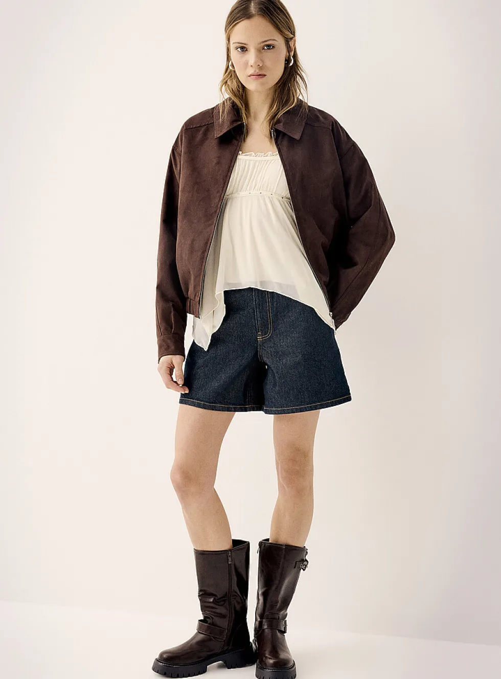 High-rise denim mom short