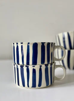 Irregular lines mugs