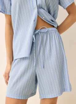 Irregular stripes piqué short