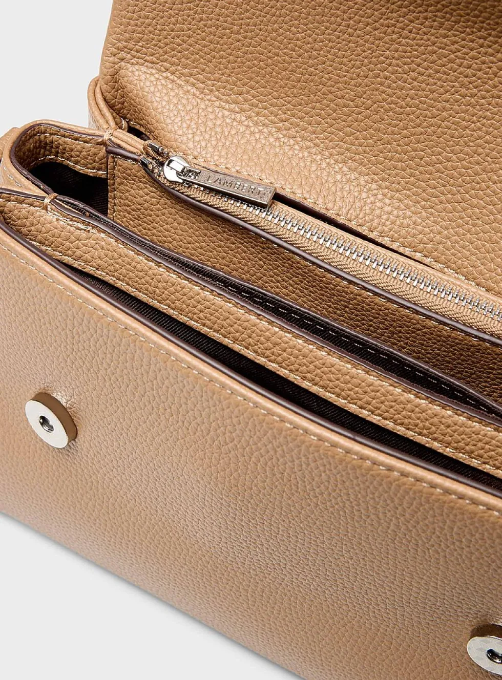 Judy flap bag