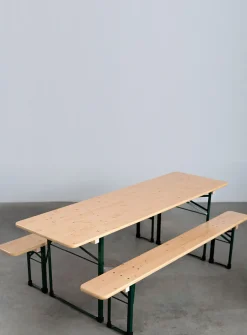 La Hannelore outdoor table and bench set