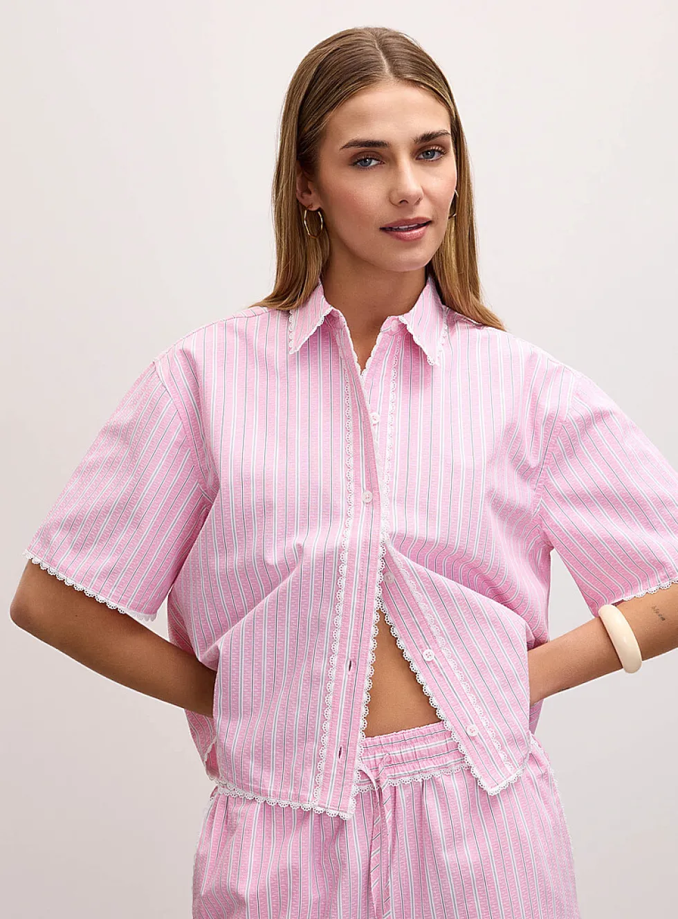 Lace trim striped boxy-fit shirt