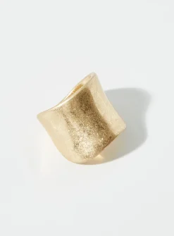 Large brushed ring