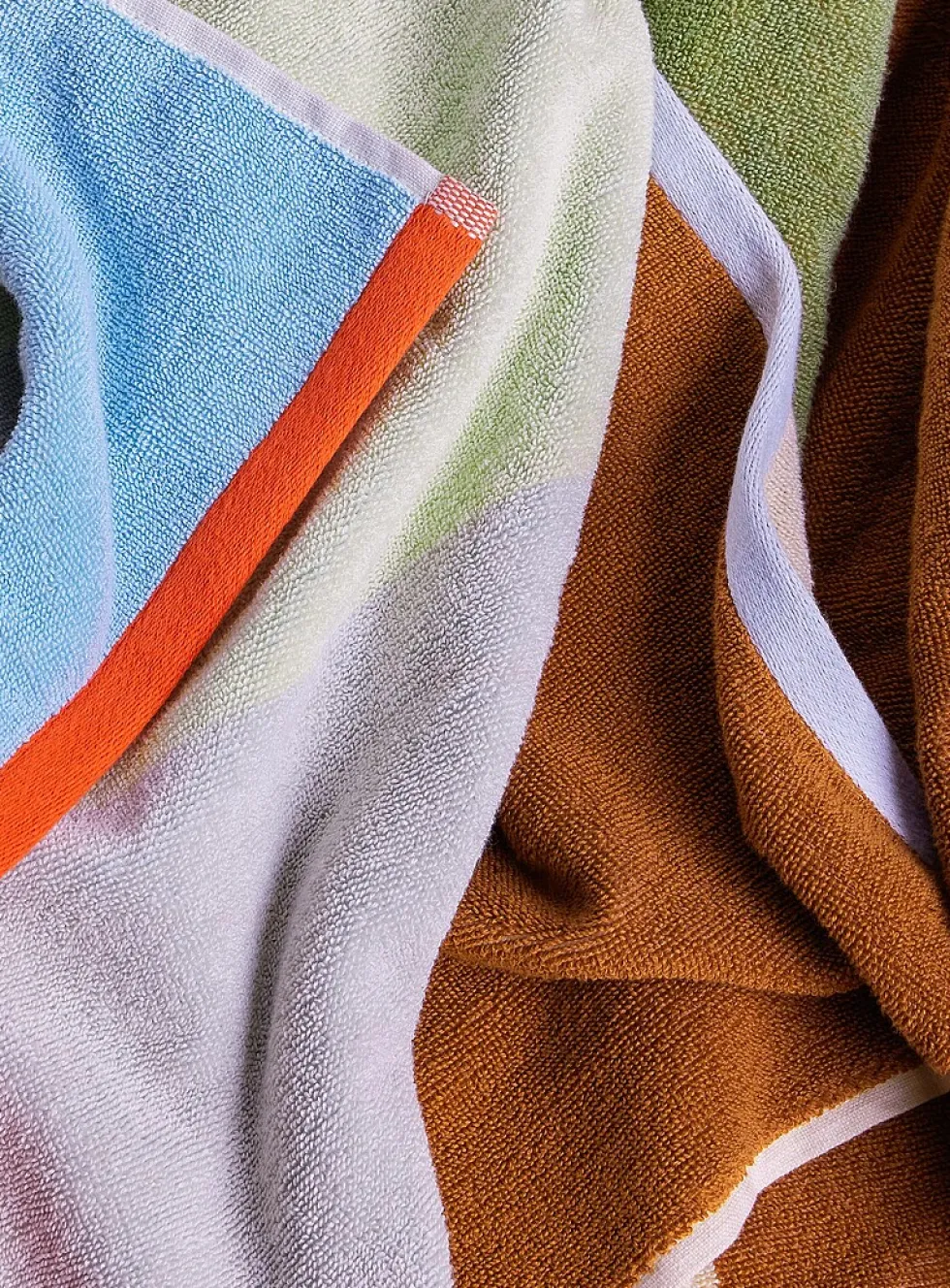 Large colour block contrasting trim towels