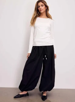 Layered cami long-sleeve T-shirt