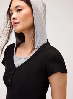 Layered-look hooded T-shirt