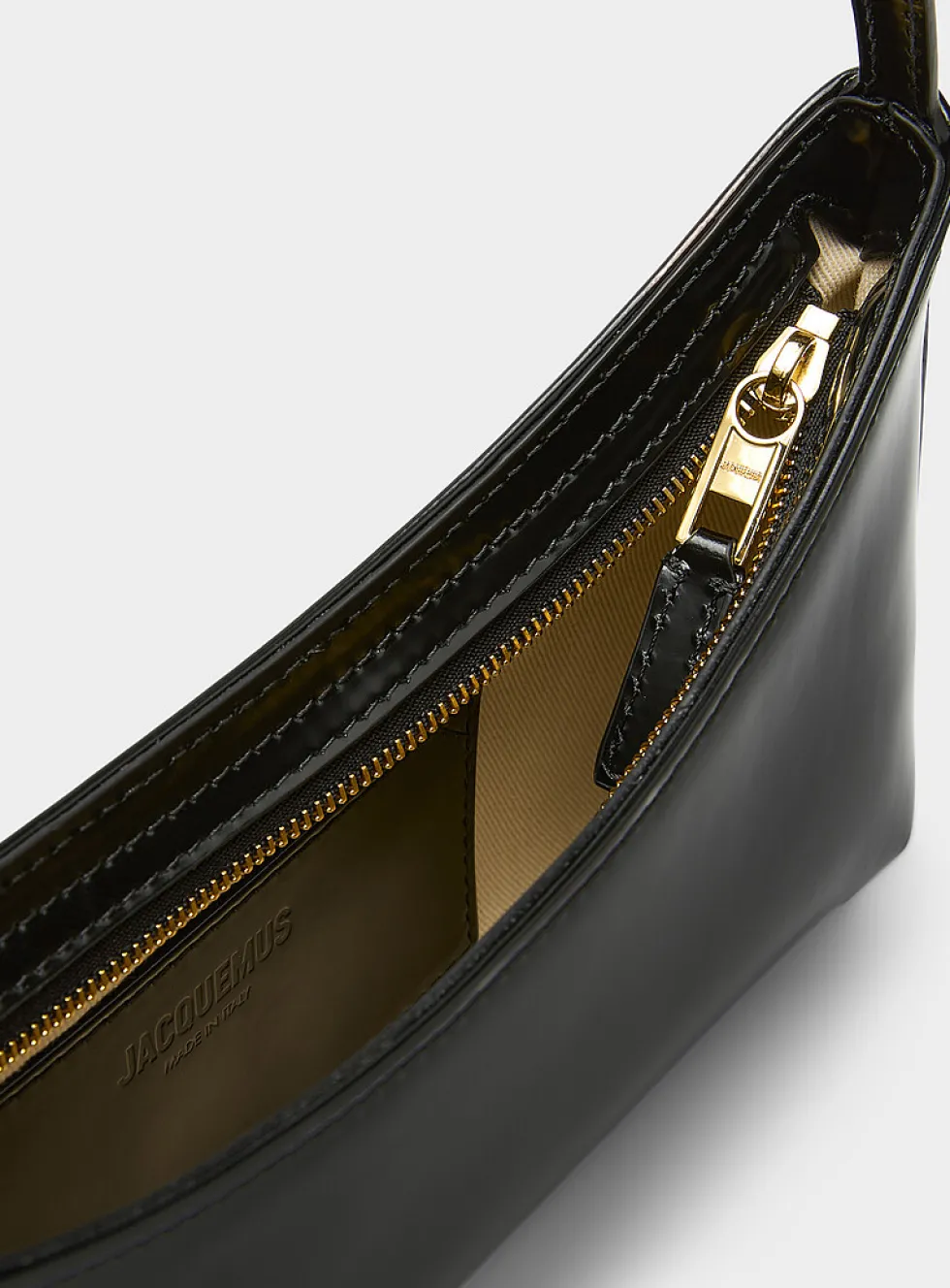Le Bisou gblack leather handbag