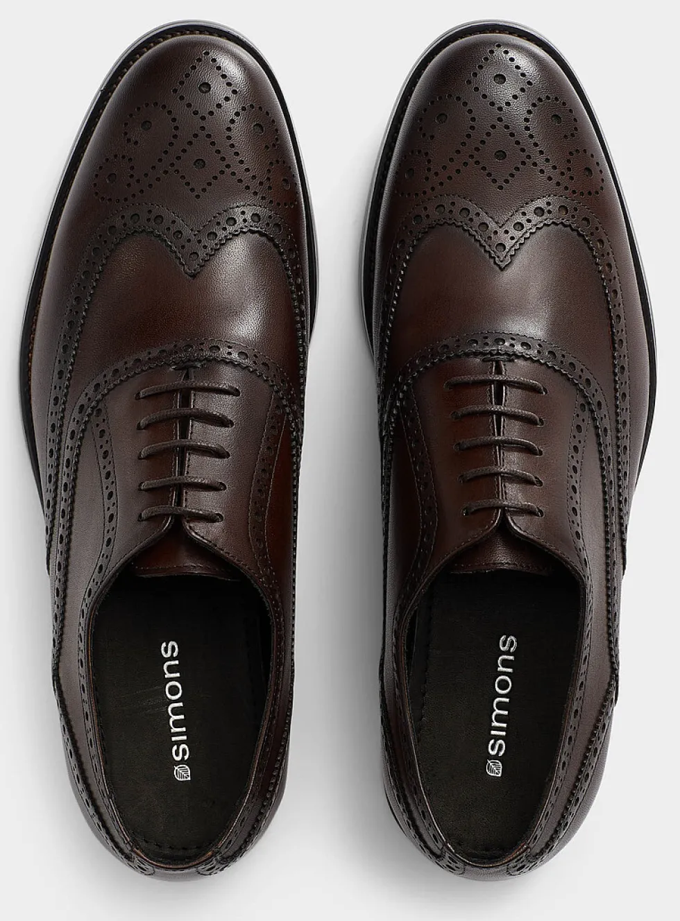 Leather brogue shoe