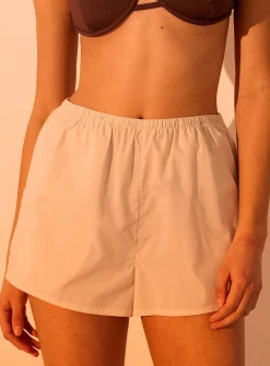 Lightweight cotton short