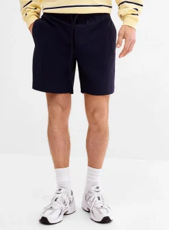 Lightweight stretch nylon short