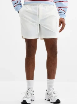 Lightweight stretch nylon short