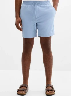 Lightweight stretch nylon short