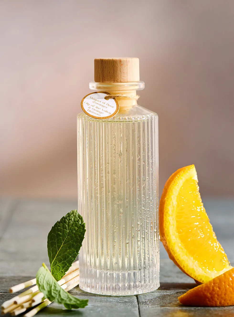 Lily of the valley and orange blossom grooved reed diffuser