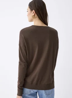 Loose crew-neck sweater