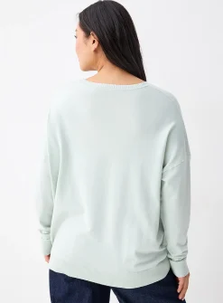Loose crew-neck sweater