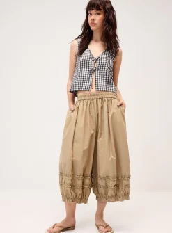 Loose fabric bloomer pant