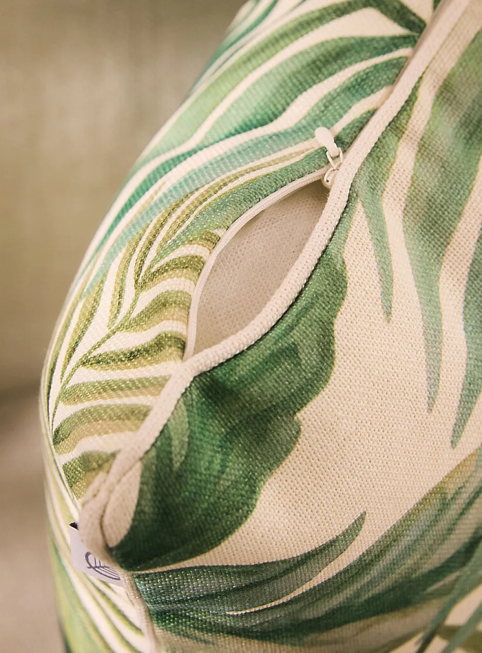 Lush foliage removable-cover outdoor cushion