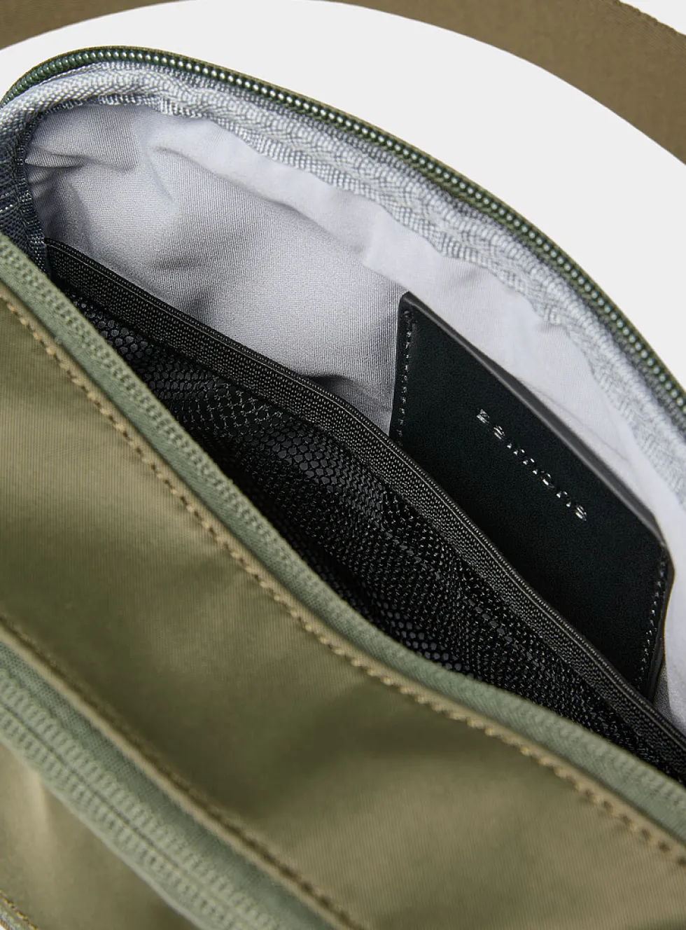 Luxurious fabric camera bag
