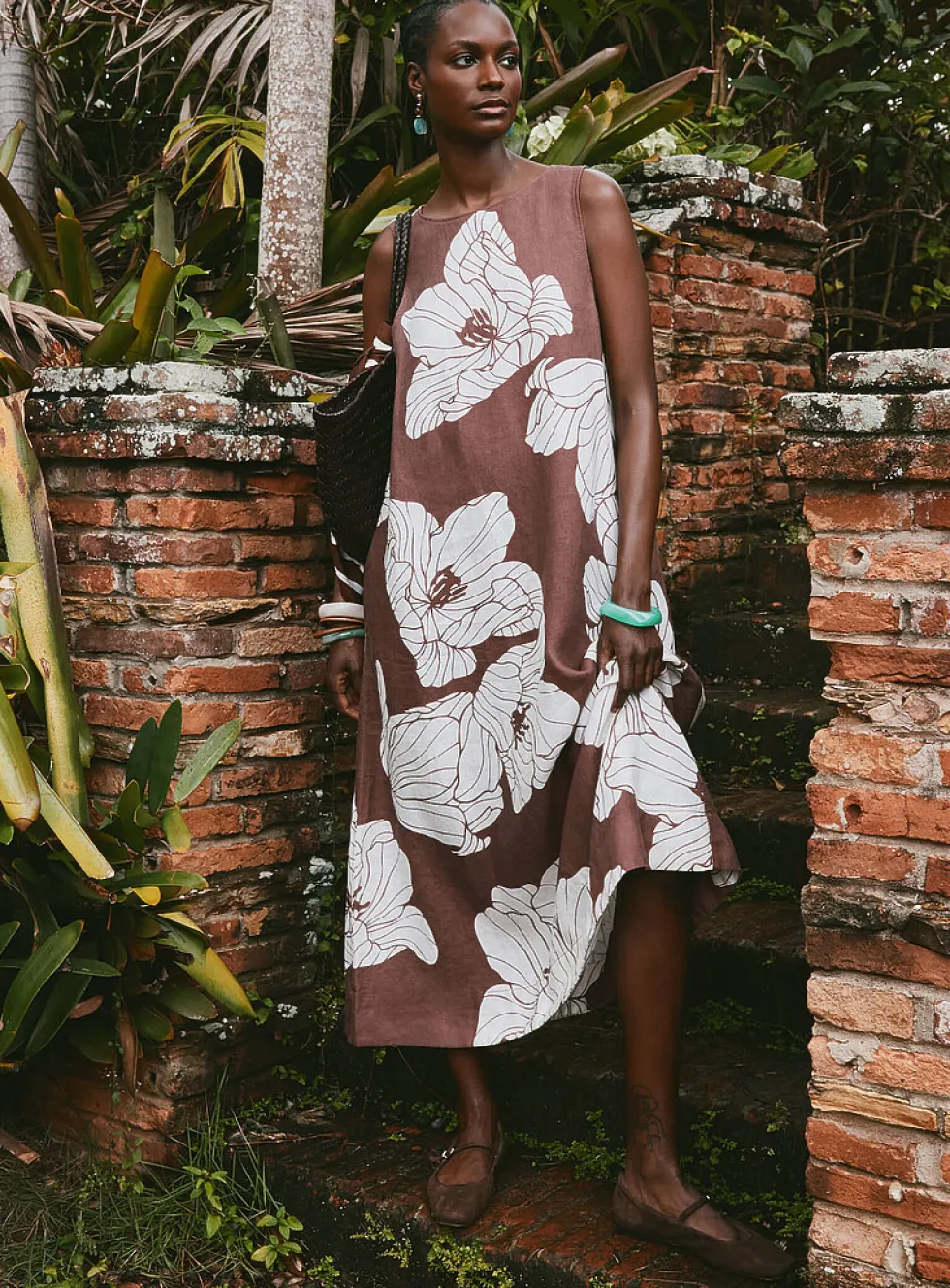 Majestic flowers linen trapeze dress
