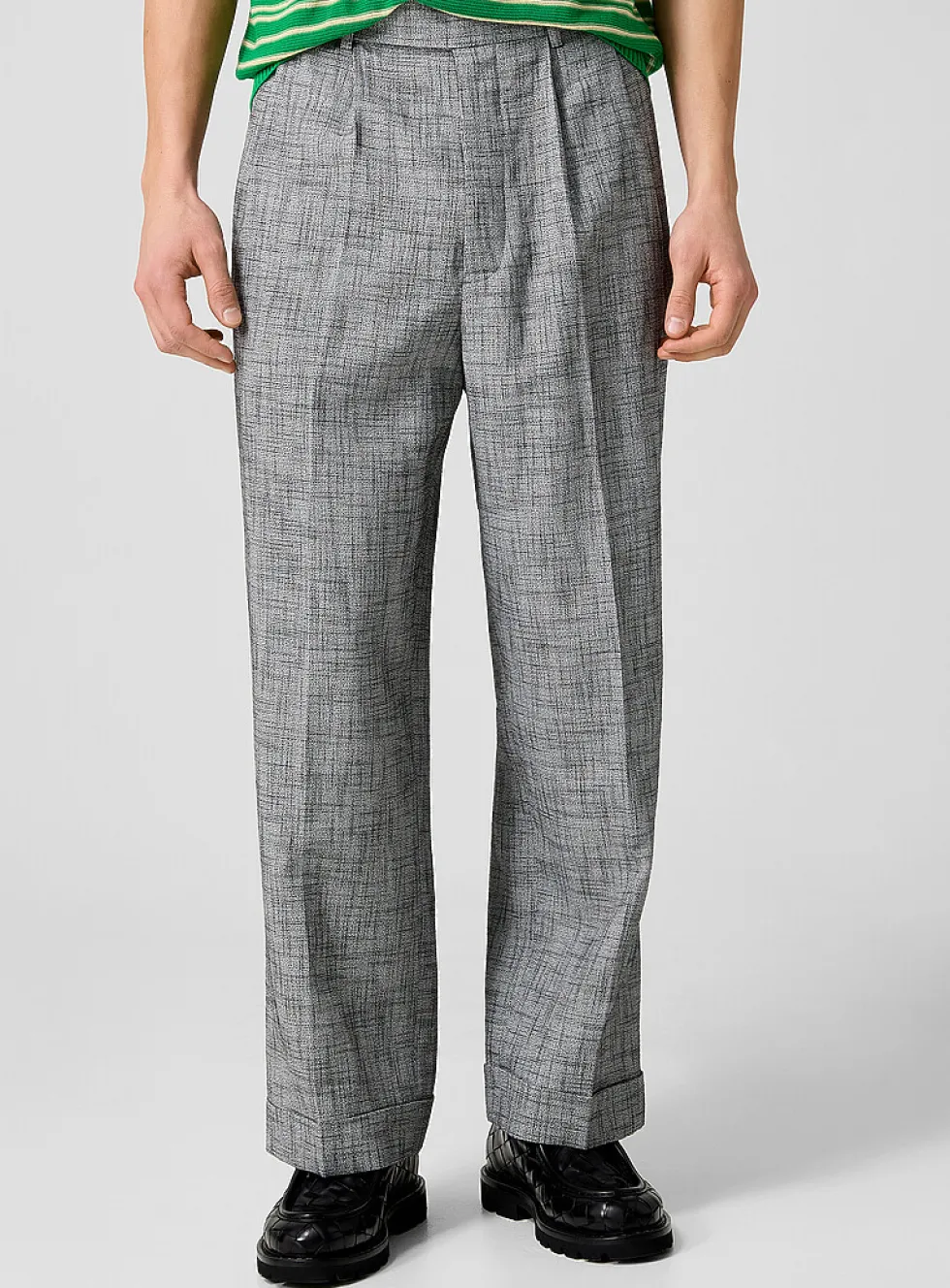McNab pleated woven pant