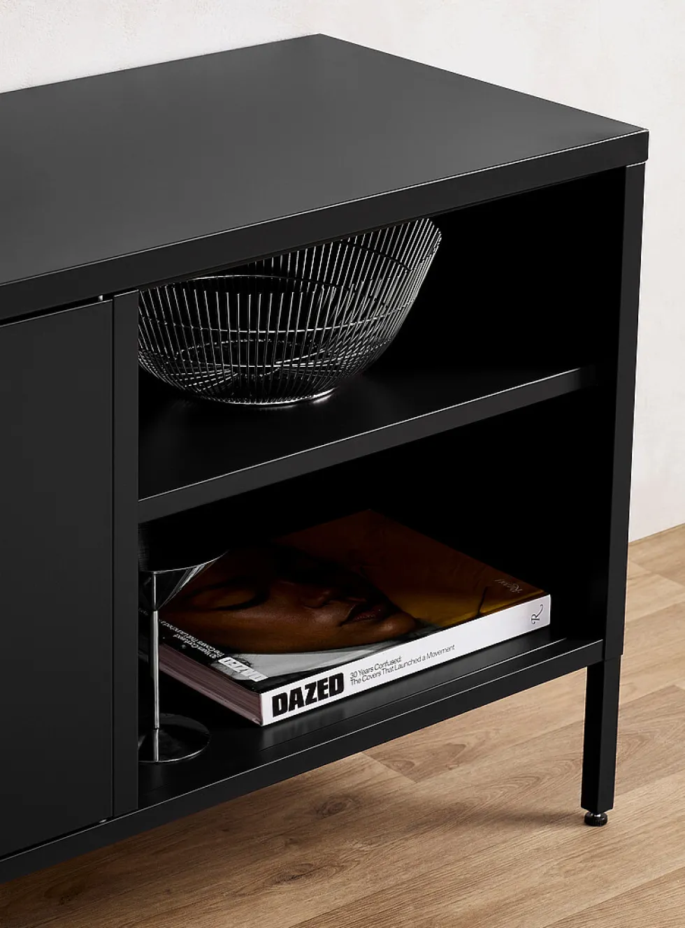 Metal locker-style media unit