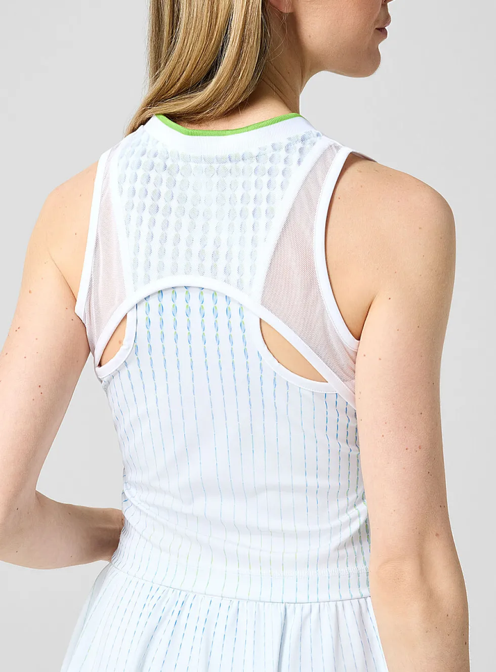 Metal signature sporty top