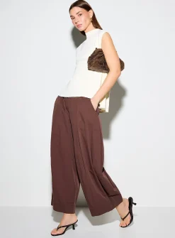 Metallized pins draped mock-neck cami