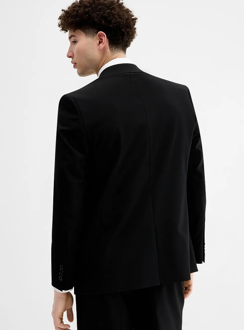 Minimalist double-breasted blazer