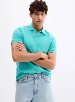 Minimalist piqué polo