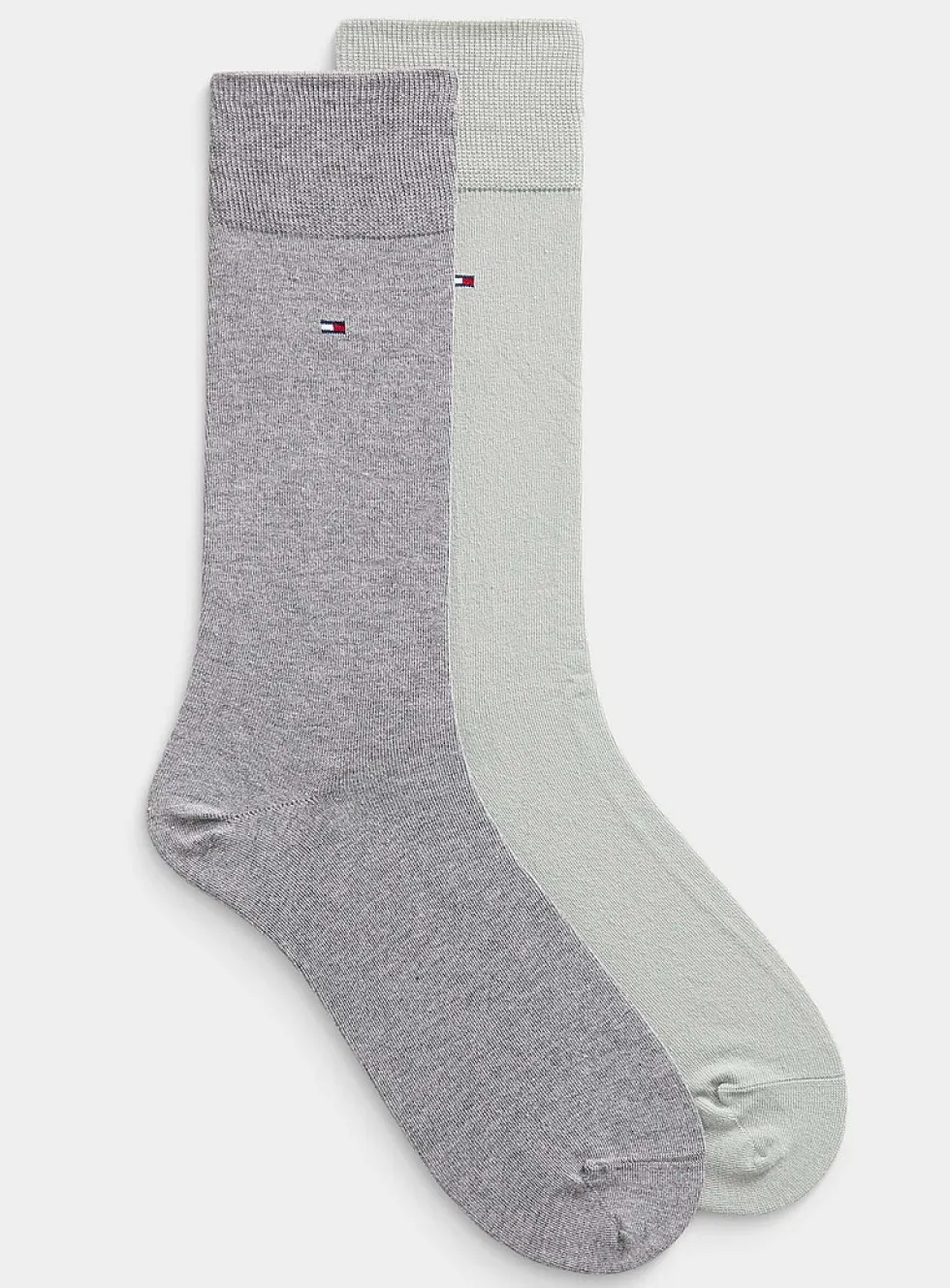 Minimalist solid dress socks