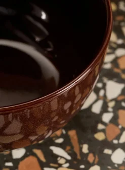 Minimalist soup bowl