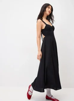 Open-back balconette maxi dress
