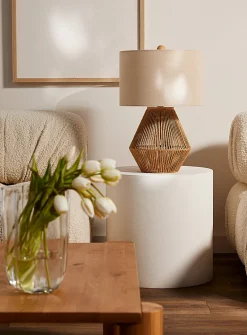 Openwork cord table lamp