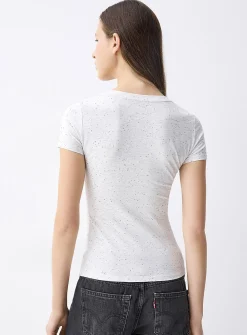 Organic cotton V-neck t-shirt